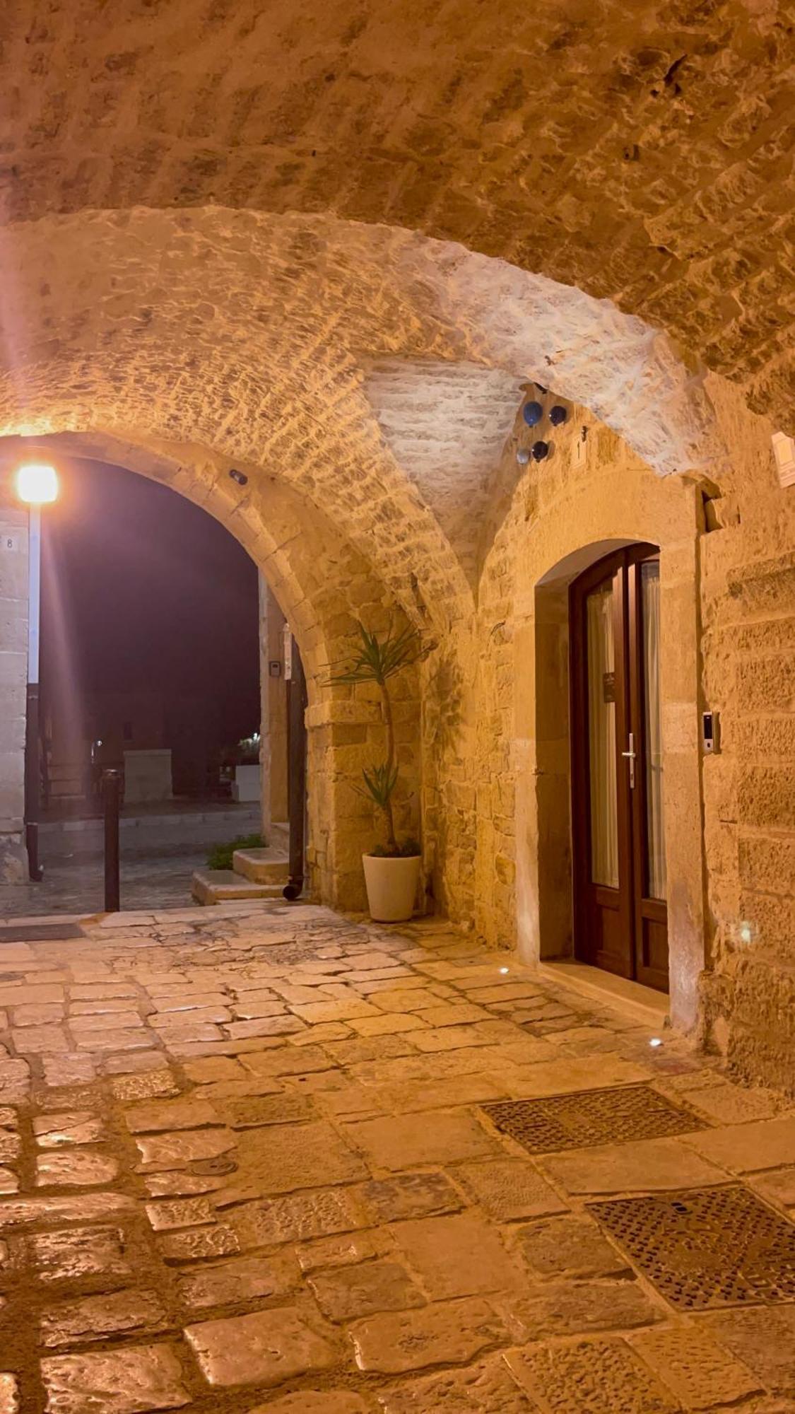 Arcomare Suite Джовинаццо Экстерьер фото
